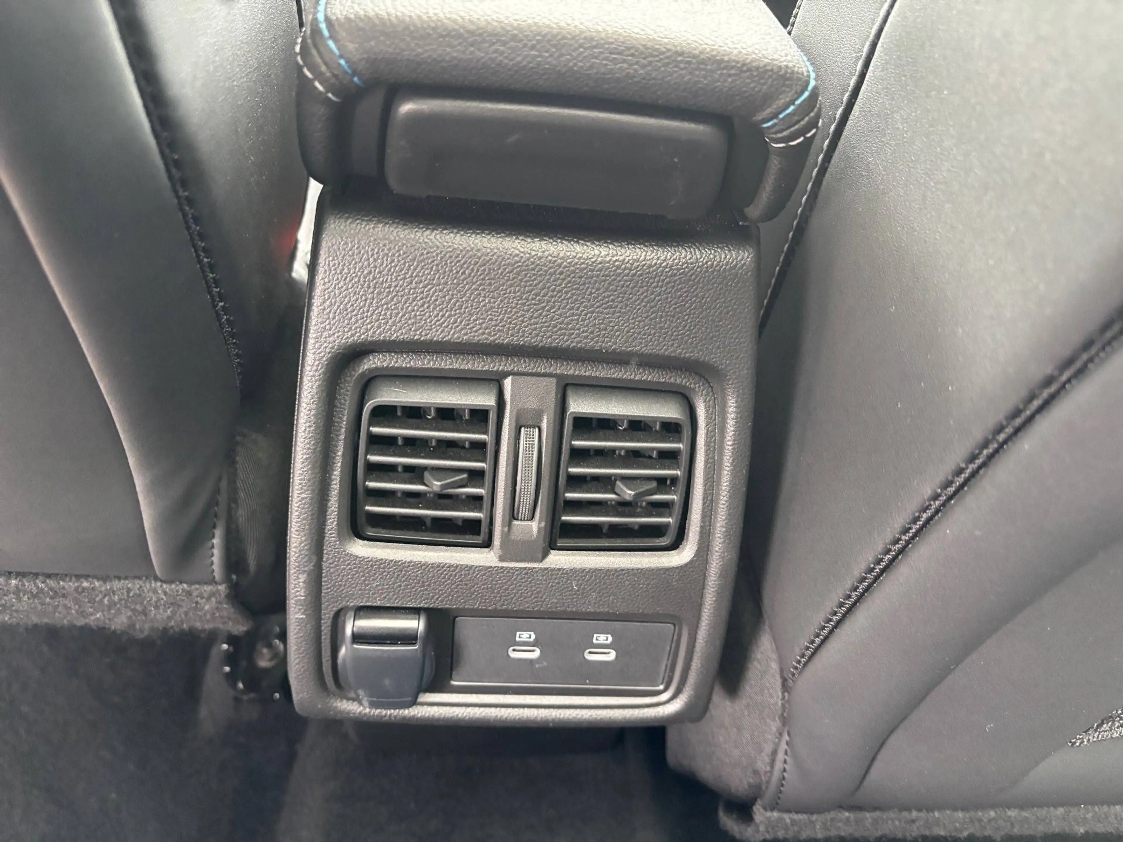 Renault Symbioz 145 E-Tech Full Hybrid Esprit Alpine Panodach+LKHZ+SHZ — photo 10