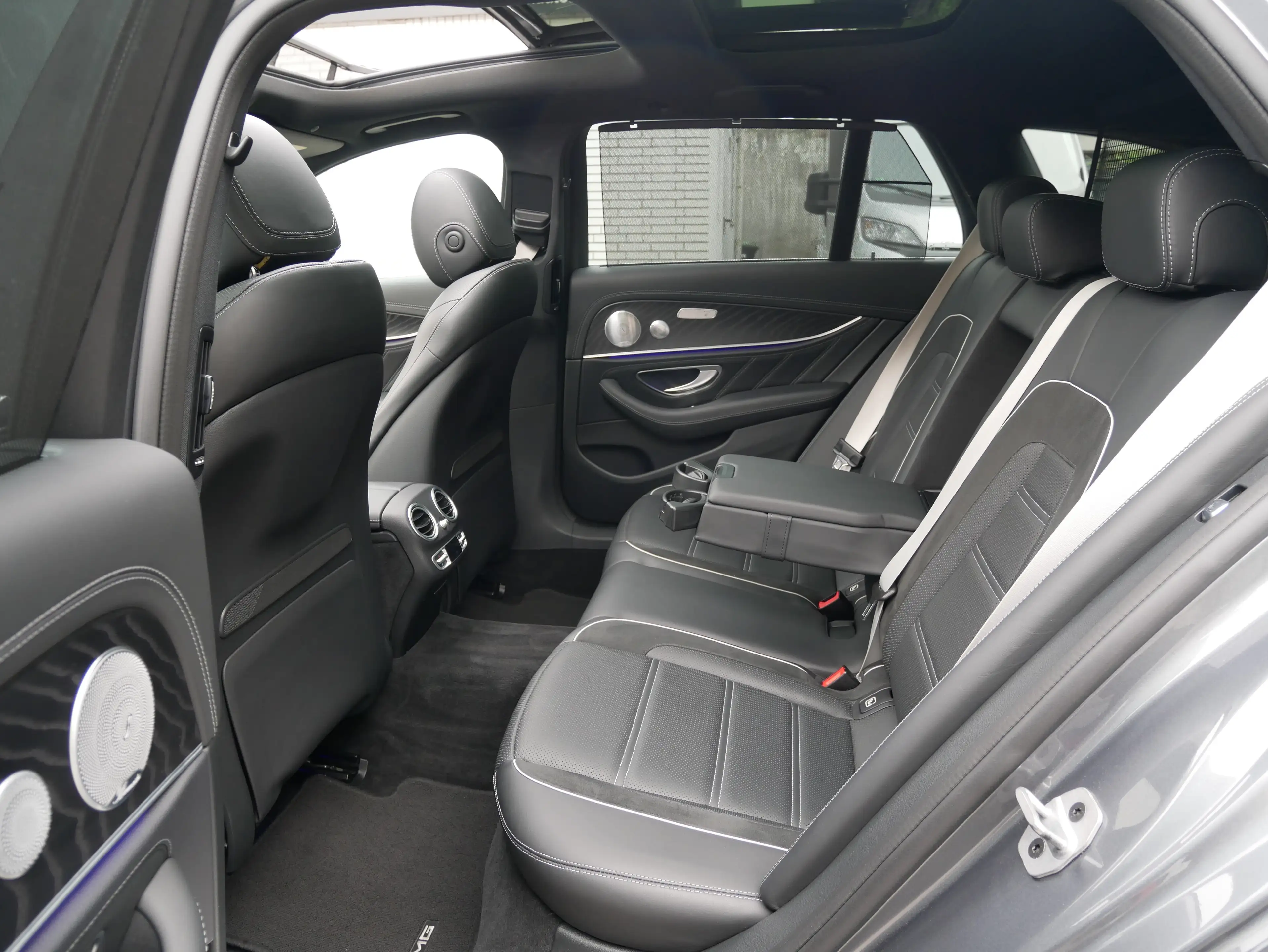 Mercedes-Benz E 63 AMG E 63 S AMG 4Matic+HUD LED STHZ KeyGo Burmes.360Kam — photo 15