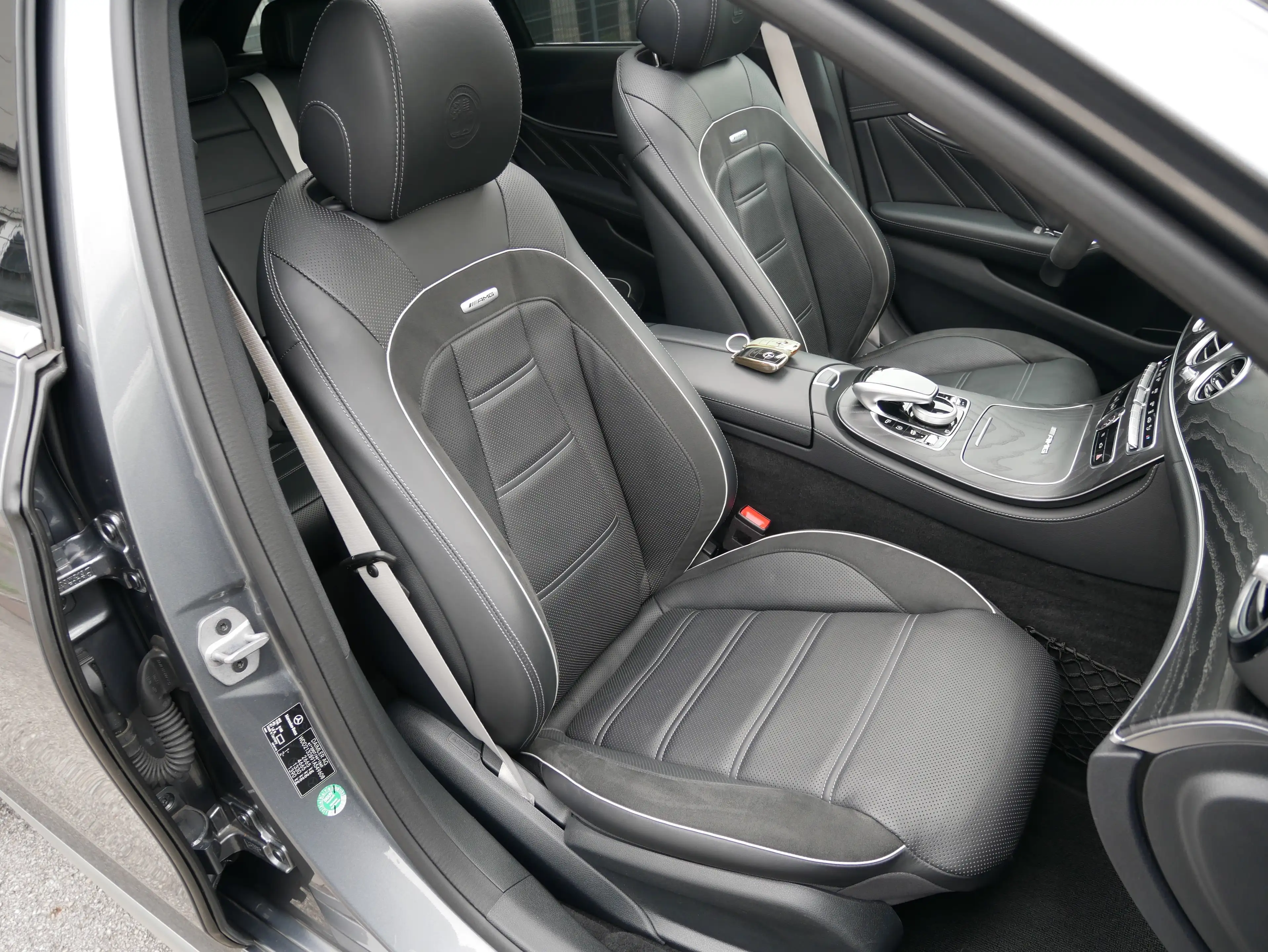 Mercedes-Benz E 63 AMG E 63 S AMG 4Matic+HUD LED STHZ KeyGo Burmes.360Kam — photo 13