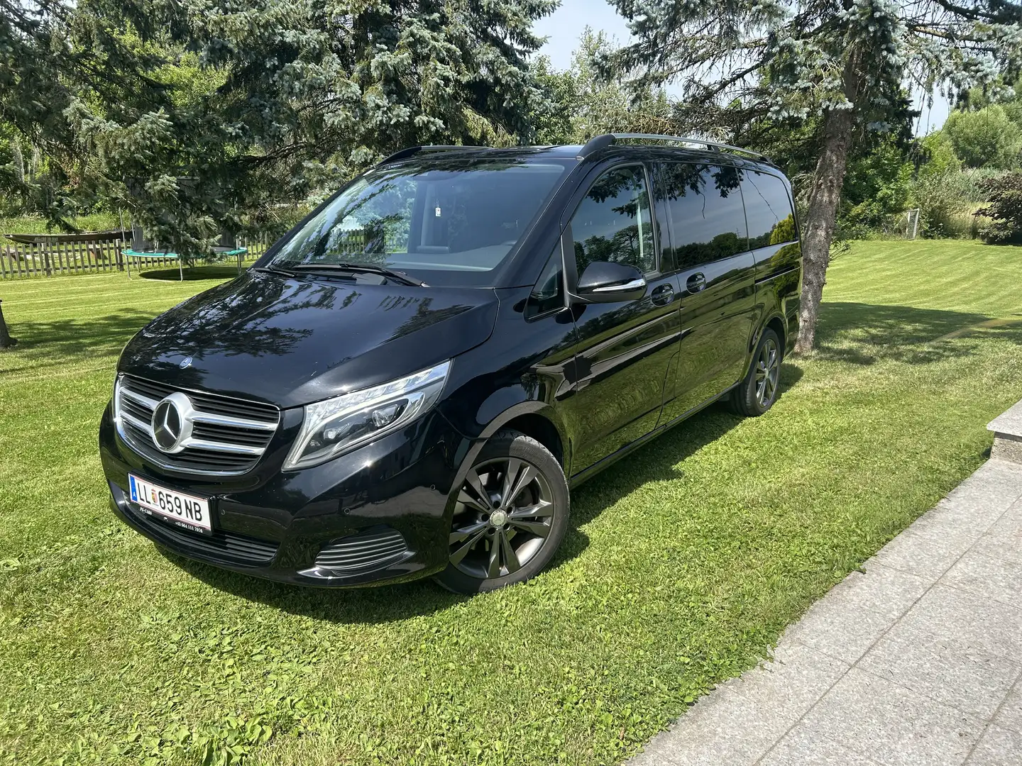 Mercedes-Benz V 250 V 250 d 4MATIC lang Exclusive Aut. Exclusive Schwarz - 2