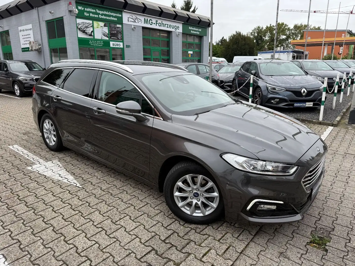 Ford Mondeo Turnier Business Edition NAVI KAMERA TOP Grau - 2