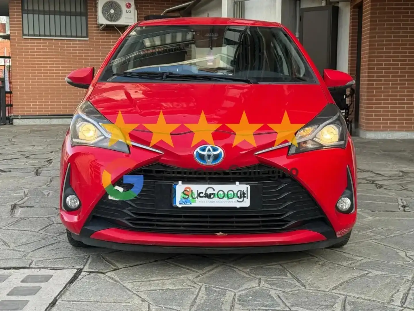 Toyota Yaris Yaris 1.5 Hybrid 5 porte Cool Rosso - 2