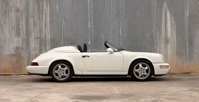 Porsche 964