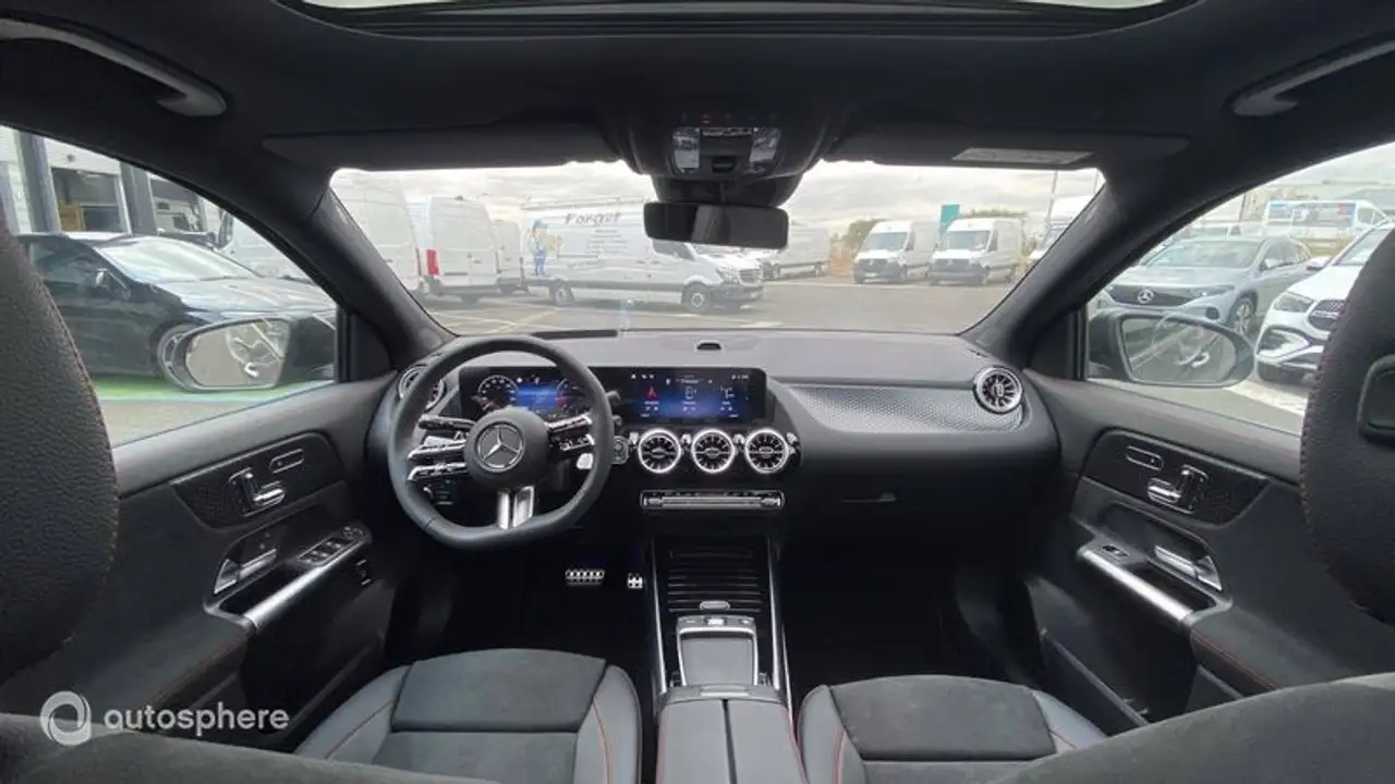Mercedes-Benz GLA 2026 — фото 13