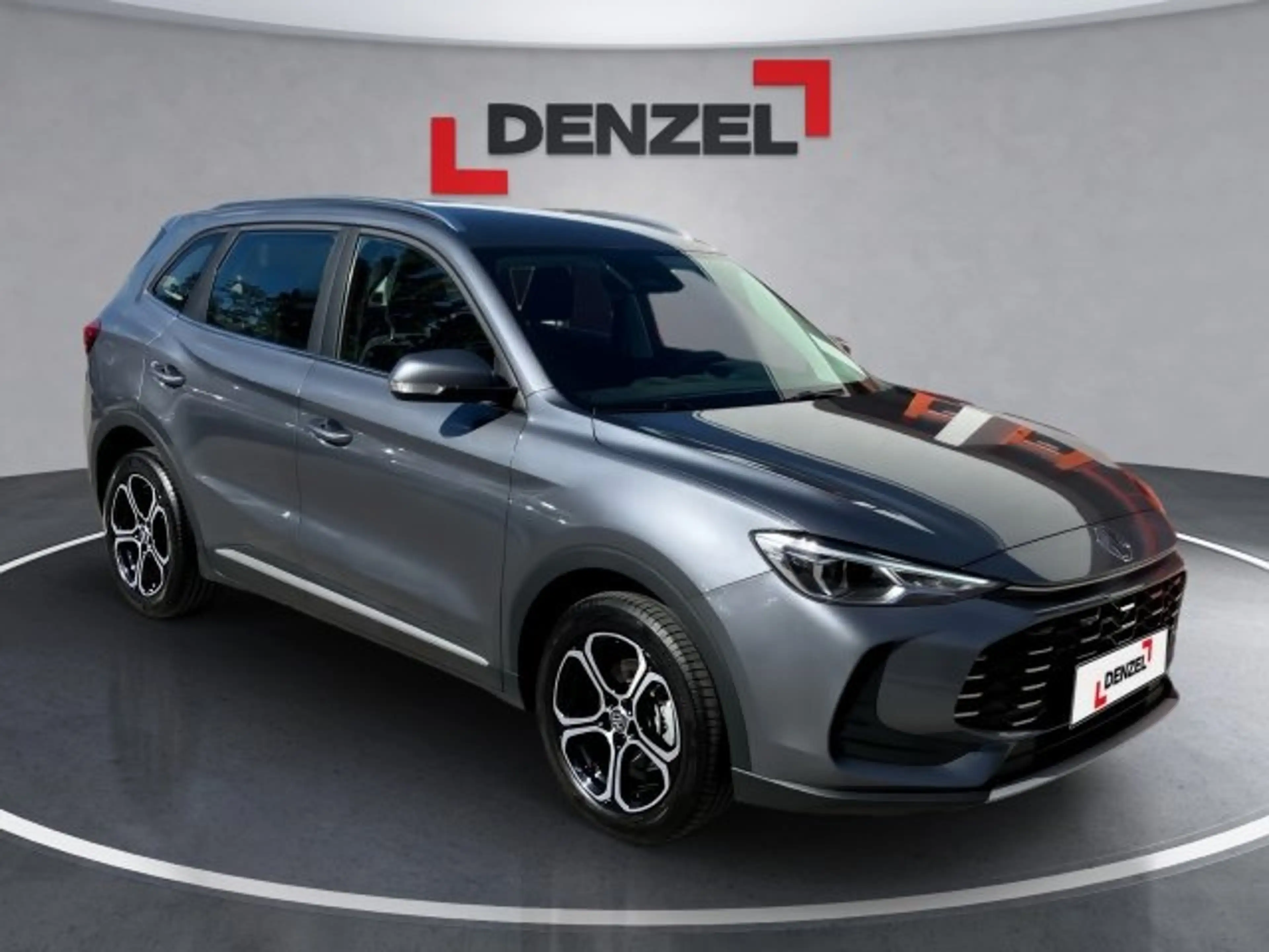 MG ZS 1,5 HEV Comfort — photo 6