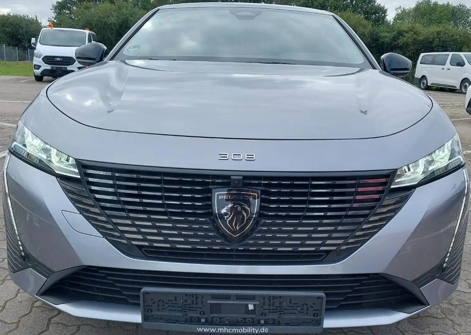 Peugeot 308 1,5BlueHDi Klima SHZ Navi PDC+Kamera LMF AHK Grau - 2