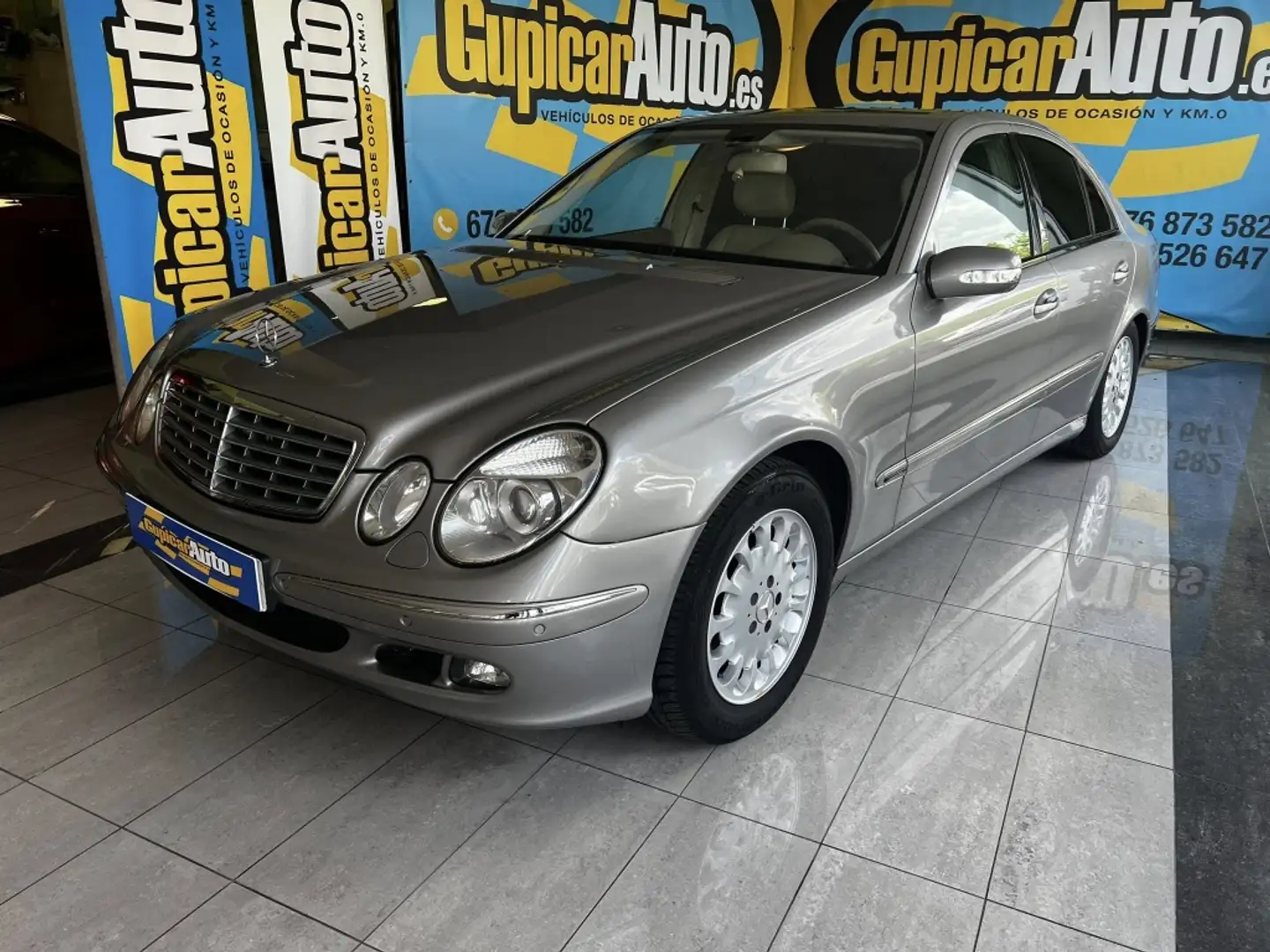 Mercedes-Benz E 320 CDI Aut. Beige - 1