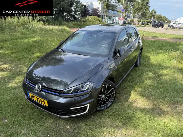 Volkswagen Golf GTE 1.4 TSI | €500,- KORTING |