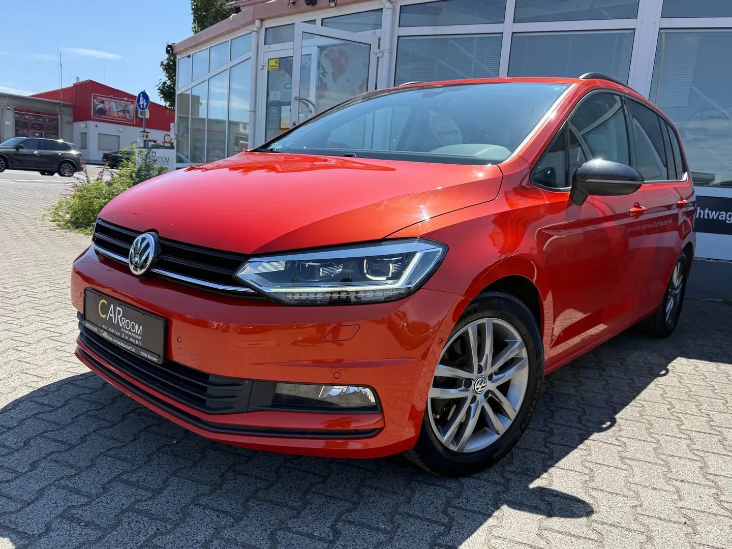 Volkswagen Touran Highline*1HAND*Navi*Kamera*Ahk.*Shz.*ACC*BMT* Orange - 1