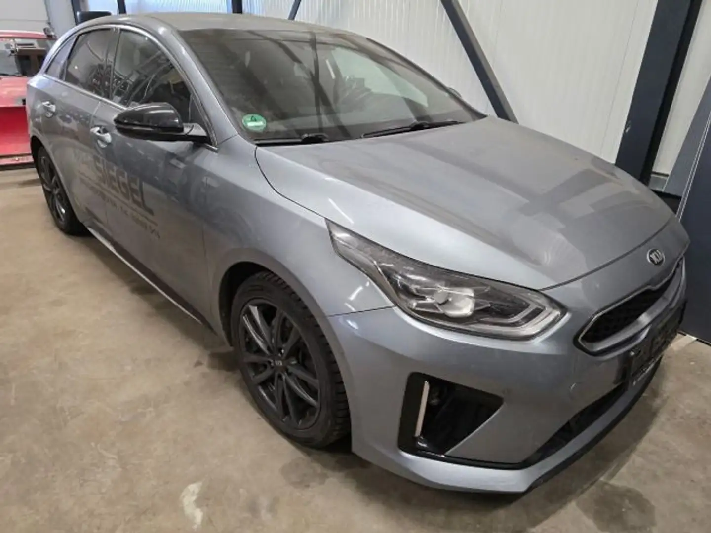 Kia ProCeed / pro_cee'd proCeed GT Line Navi Technologie NSW Silber - 2