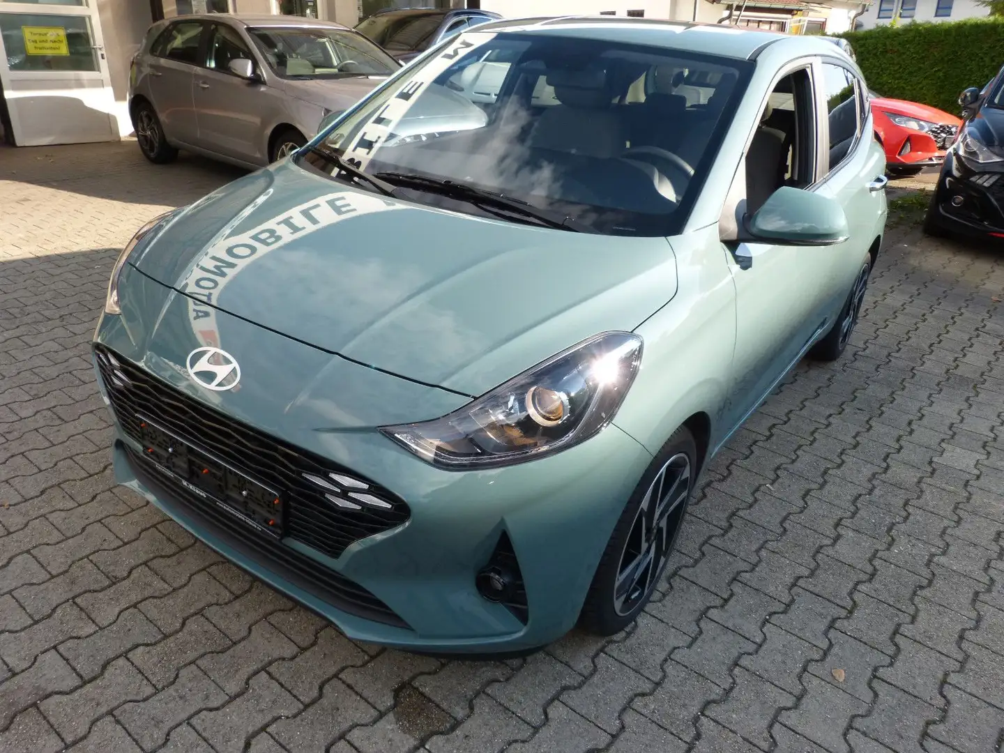 Hyundai i10 AUT. Prime NAVI KAMERA PDC SHZ LHZ ALU Grün - 1