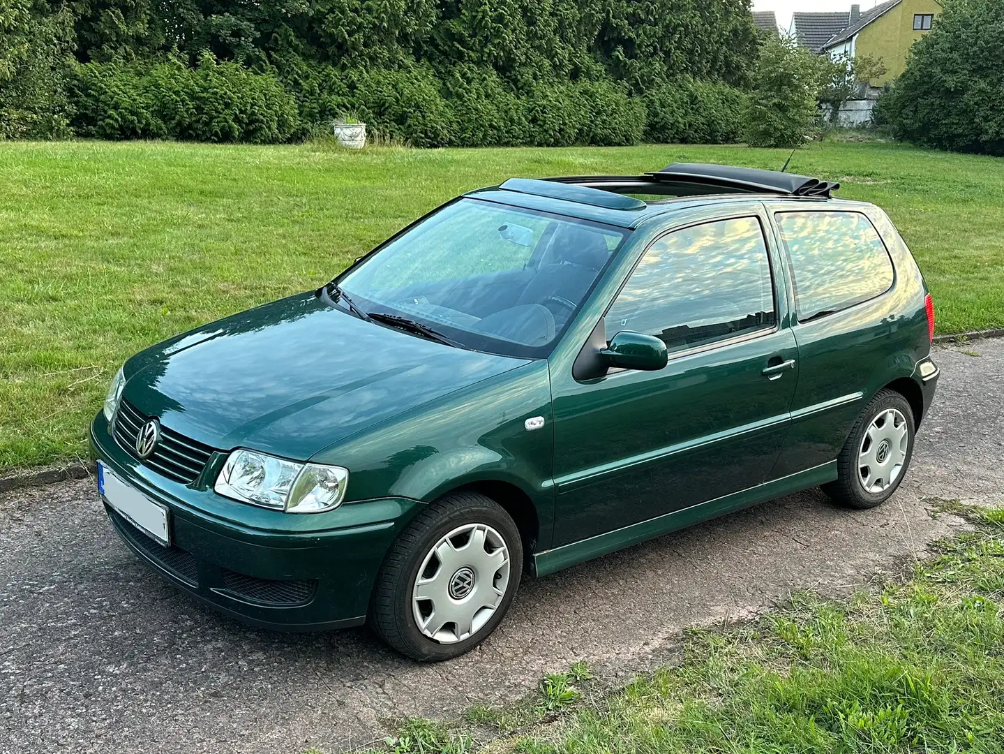 Volkswagen Polo Plus Polo 48000km 1. Hand, Automatik, elektr. Faltdach - 1
