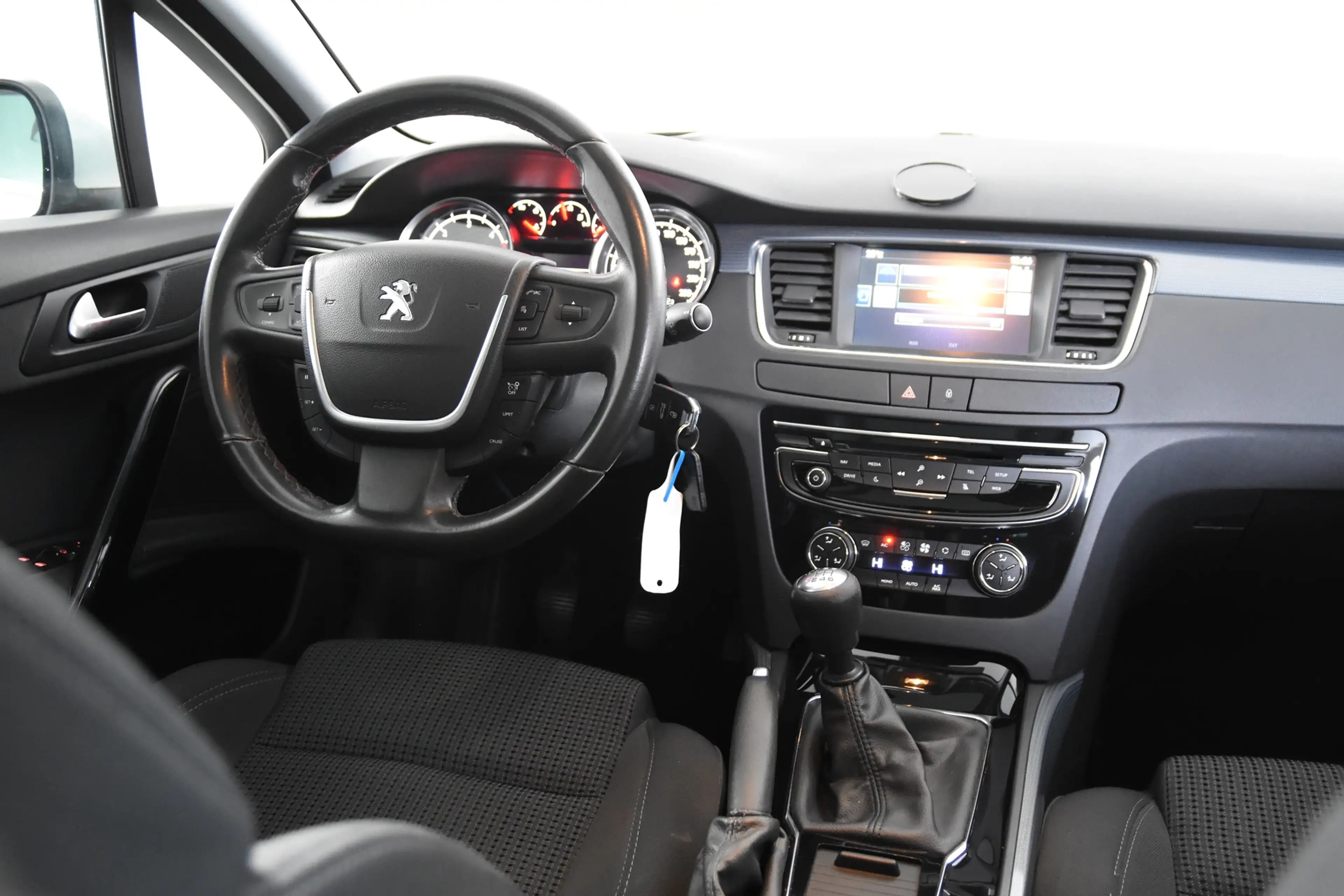 Peugeot 508 SW 1.6 BlueHDi *Navigatie*Panoramadak*HUD*PDC* — photo 11