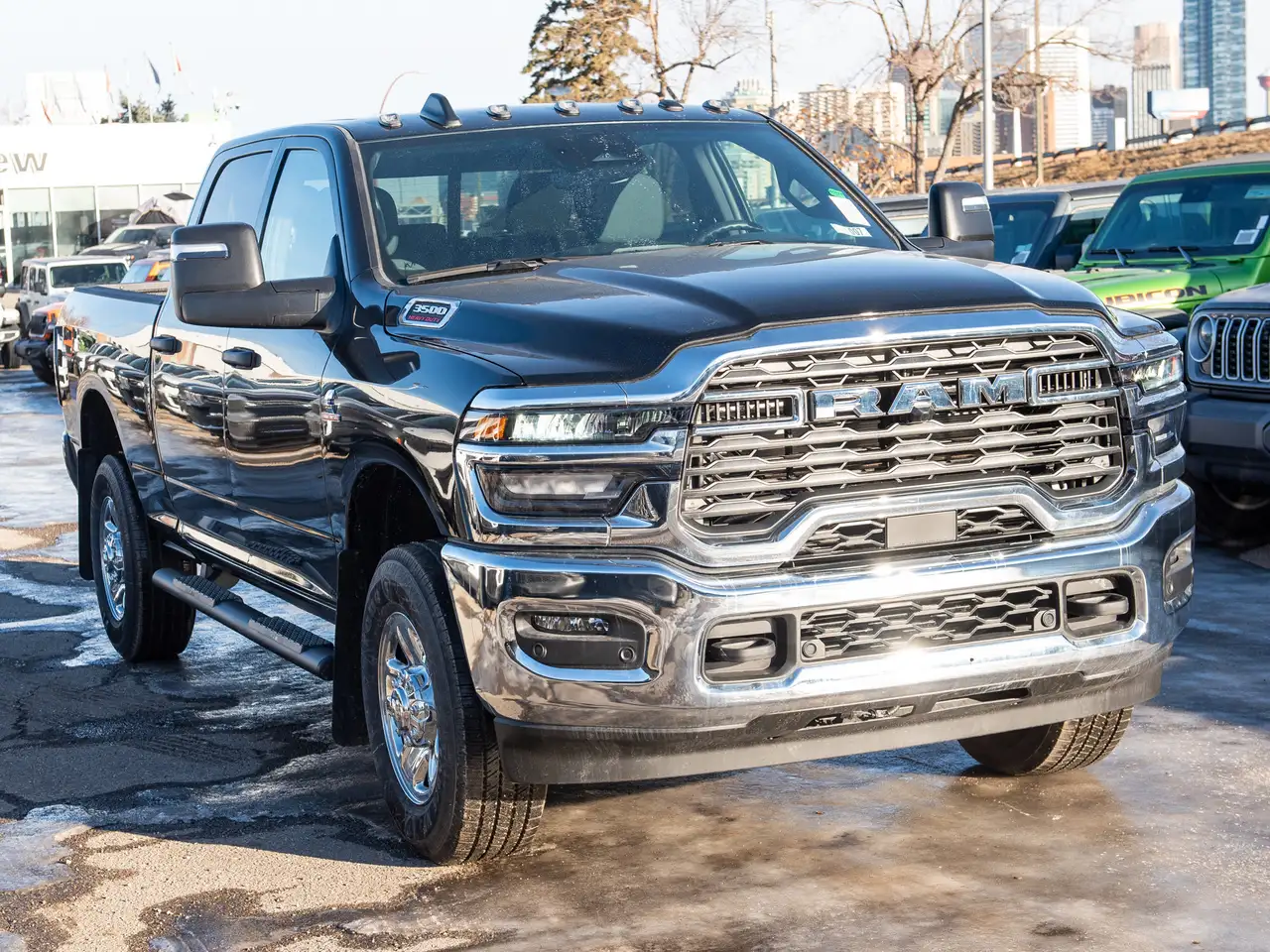 RAM 3500 снимка RAM 3500