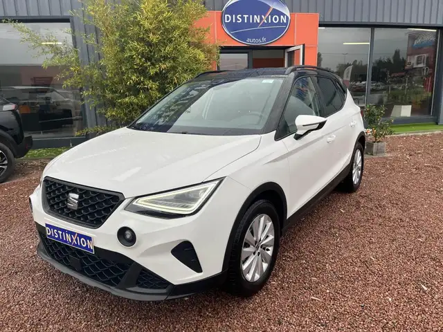 Seat Arona view 2