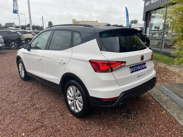 Seat Arona view 9