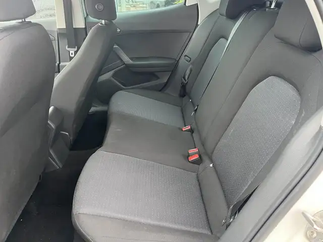Seat Arona view 5