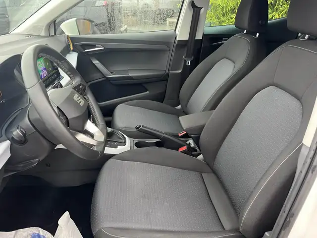 Seat Arona view 4