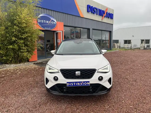Seat Arona view 11