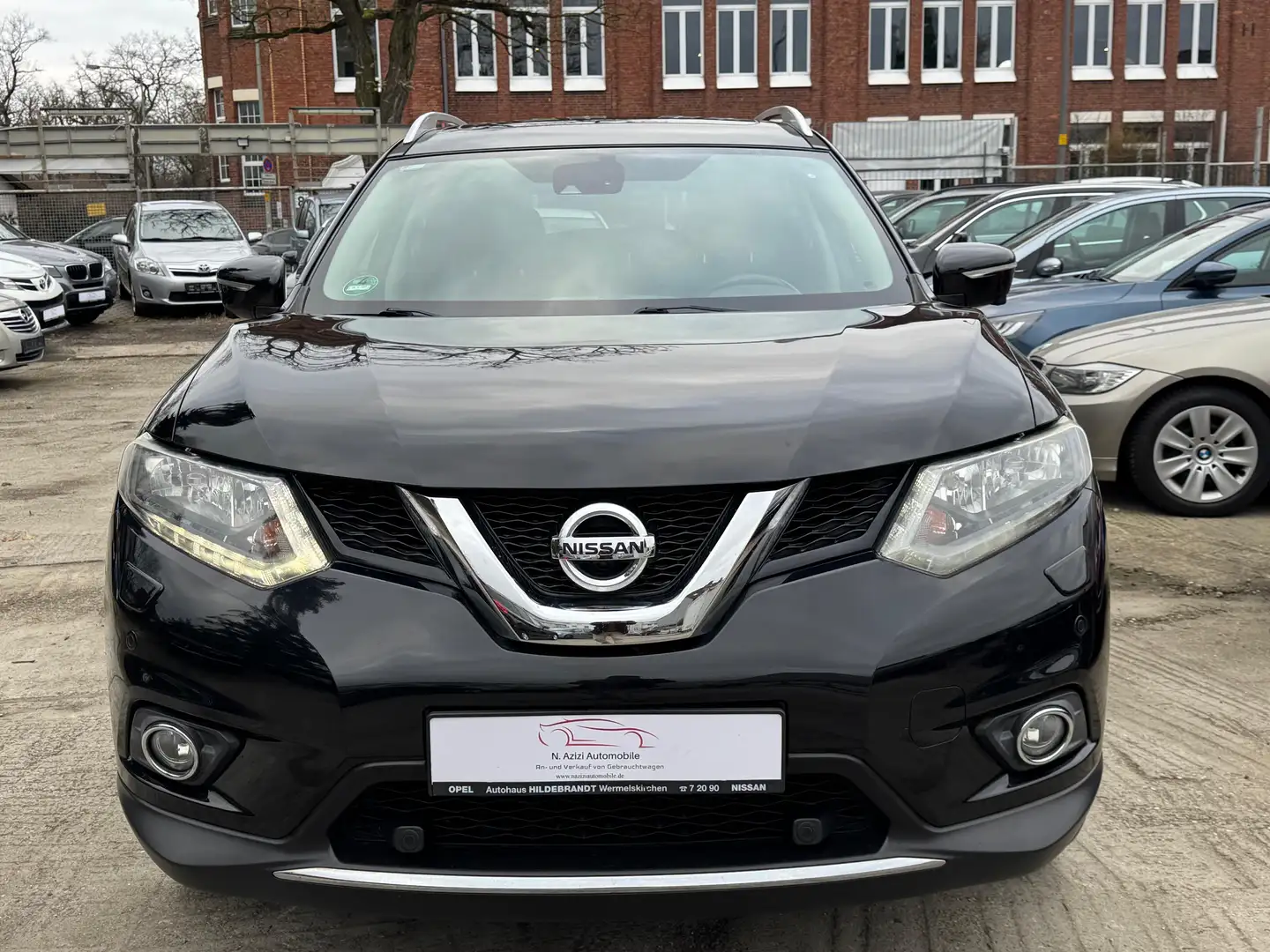 Nissan X-Trail 1.6 dCi Acenta*Panaromadach*PDC*AHK*Navi* Schwarz - 2