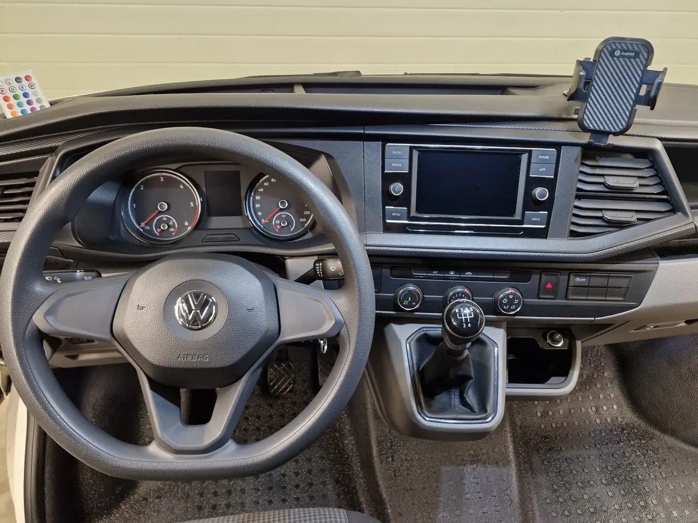 Volkswagen T6.1 Multivan - 2