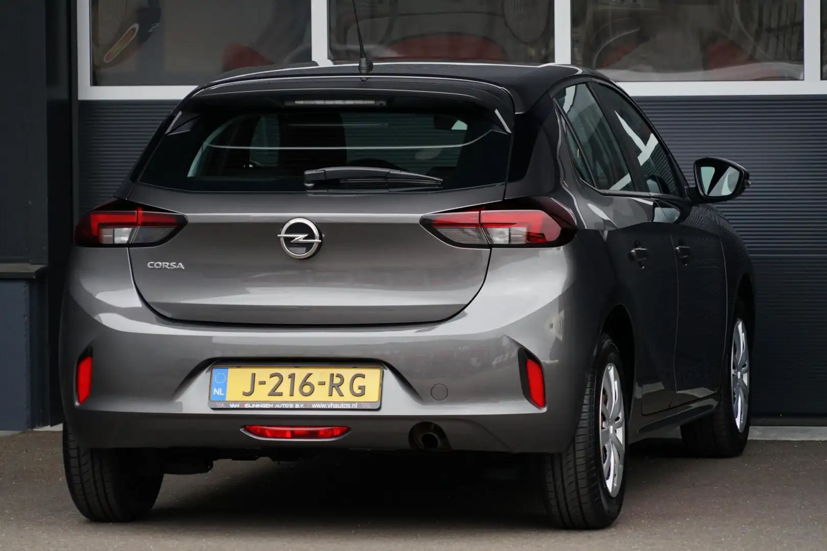 Opel Corsa 1.2 Edition, NL, 1e eig. cruise, CarPlay, DAB Gris - 2