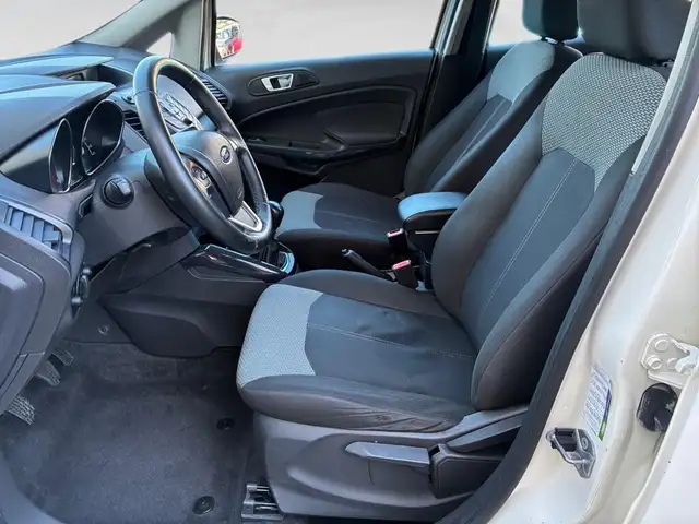 Ford Ecosport view 6