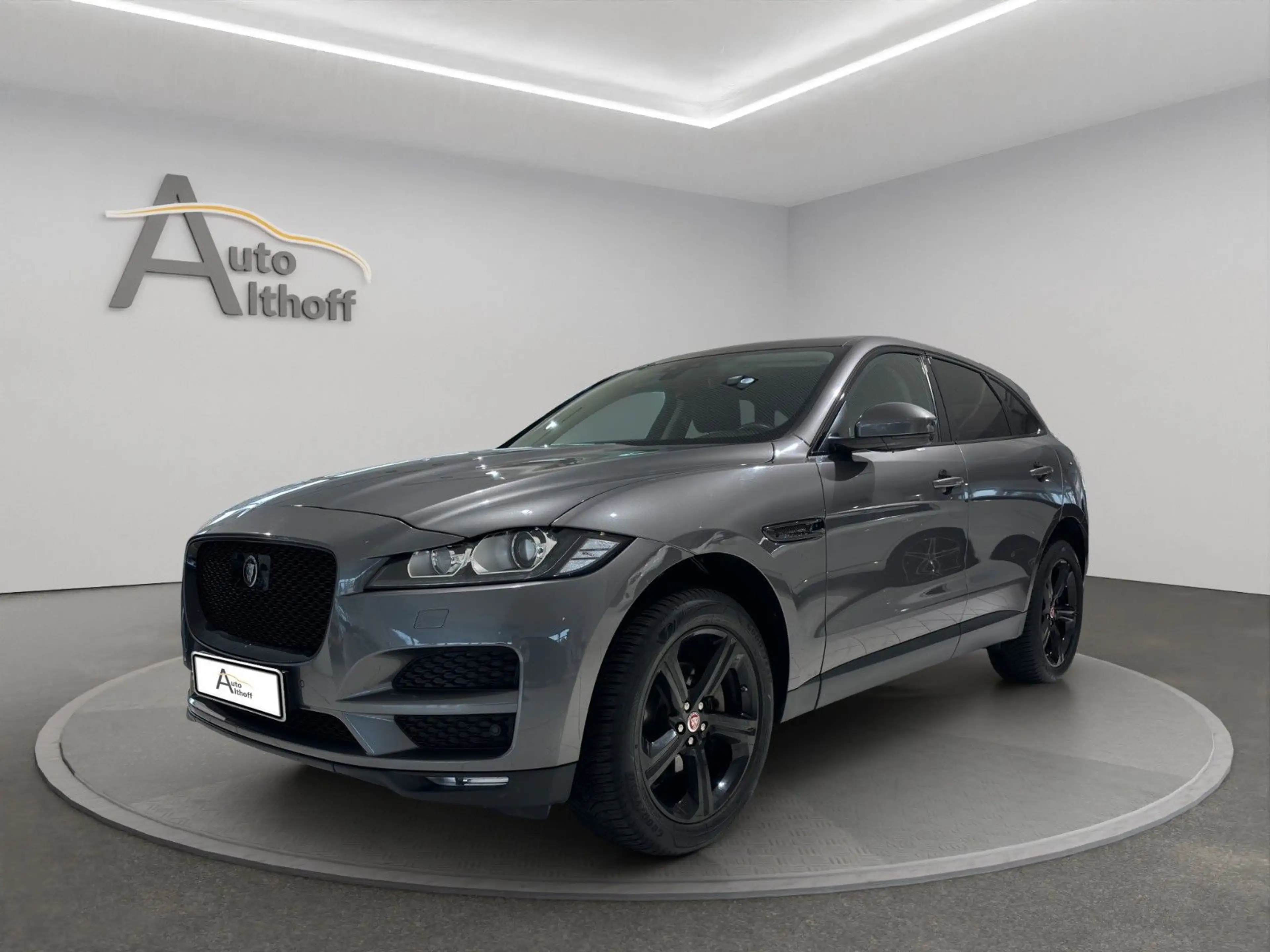 Jaguar F-Pace F-PACE Prestige AWD AUT. AHK LEDER NAV ACC SHZ — photo 3