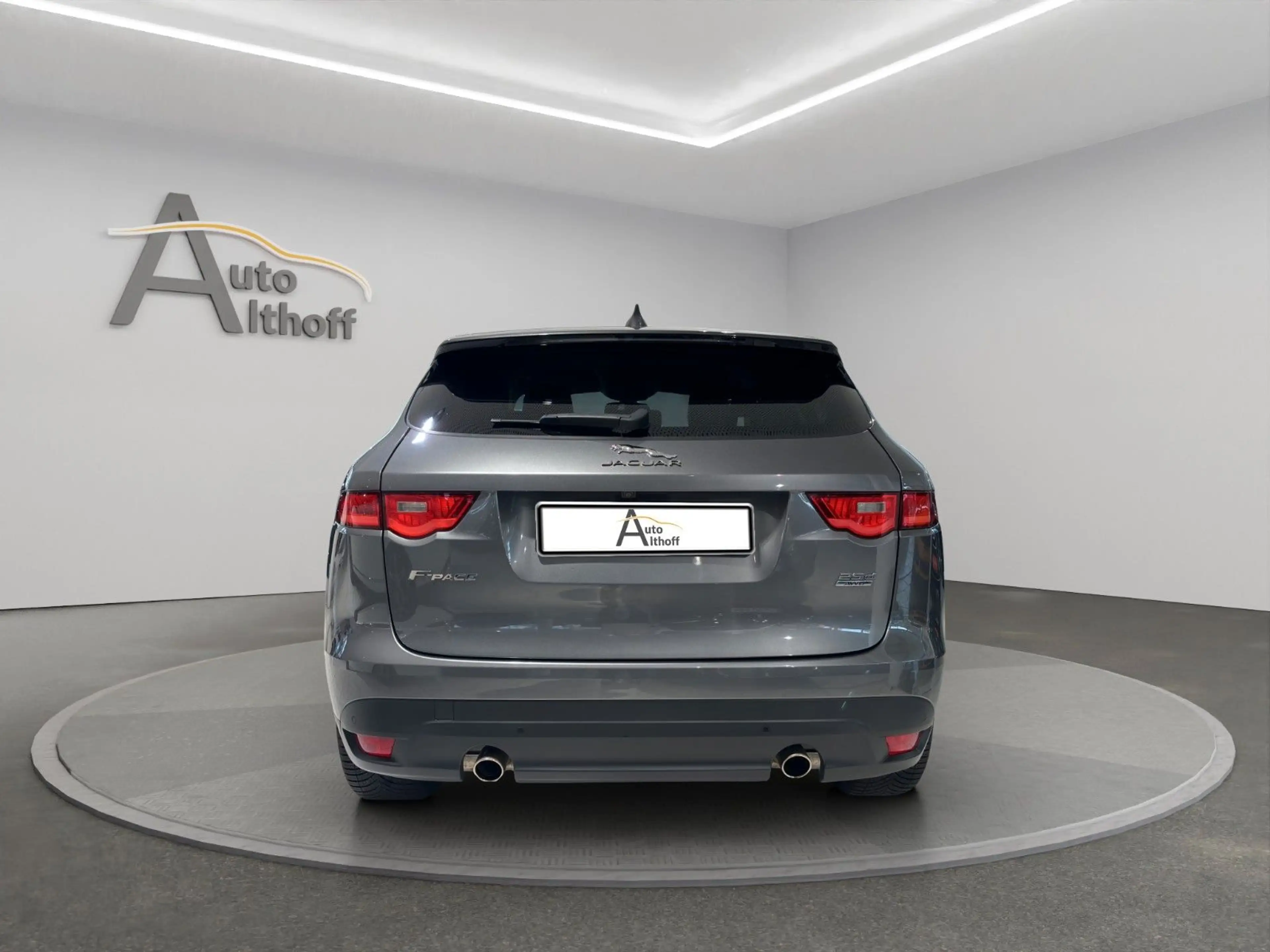 Jaguar F-Pace F-PACE Prestige AWD AUT. AHK LEDER NAV ACC SHZ — photo 5