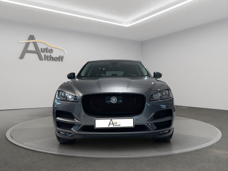 Jaguar F-Pace F-PACE Prestige AWD AUT. AHK LEDER NAV ACC SHZ — photo 2