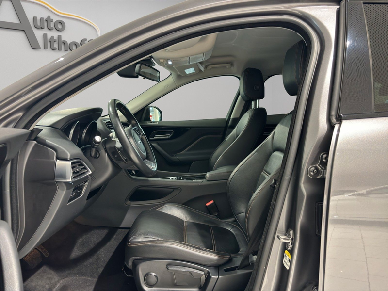 Jaguar F-Pace F-PACE Prestige AWD AUT. AHK LEDER NAV ACC SHZ — photo 7