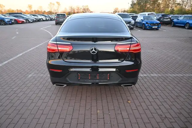Mercedes-Benz GLC view 8