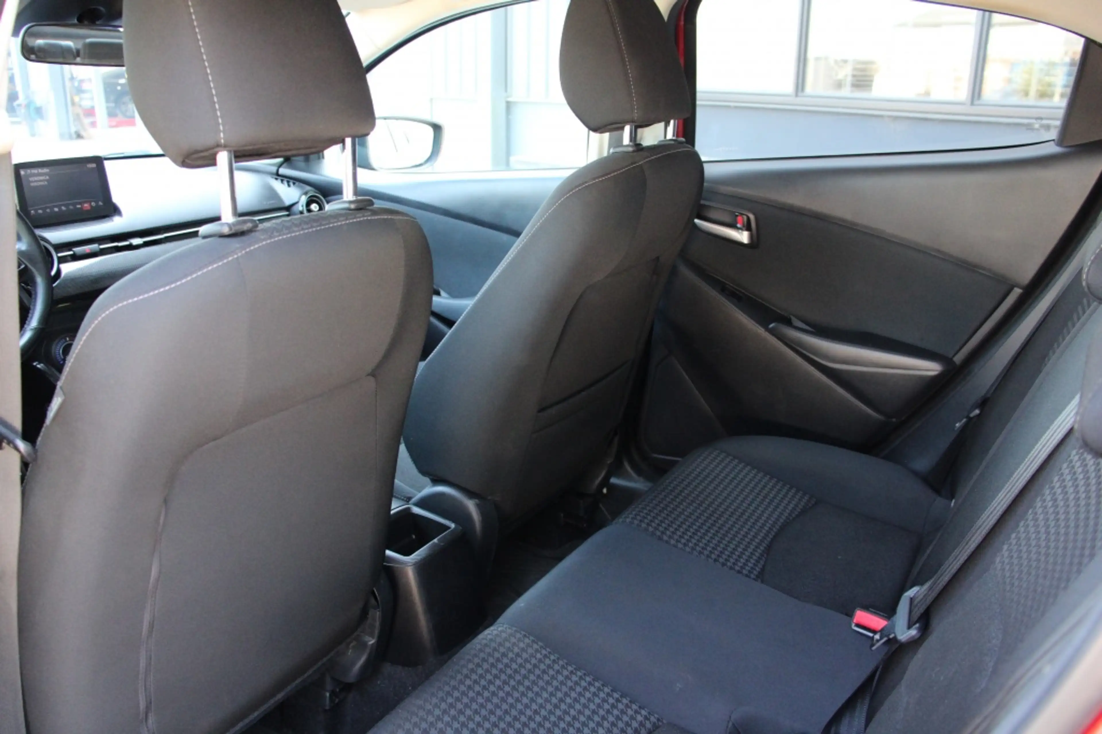 Mazda 2 1.5 Skyact-G Sp.Sel. — photo 11