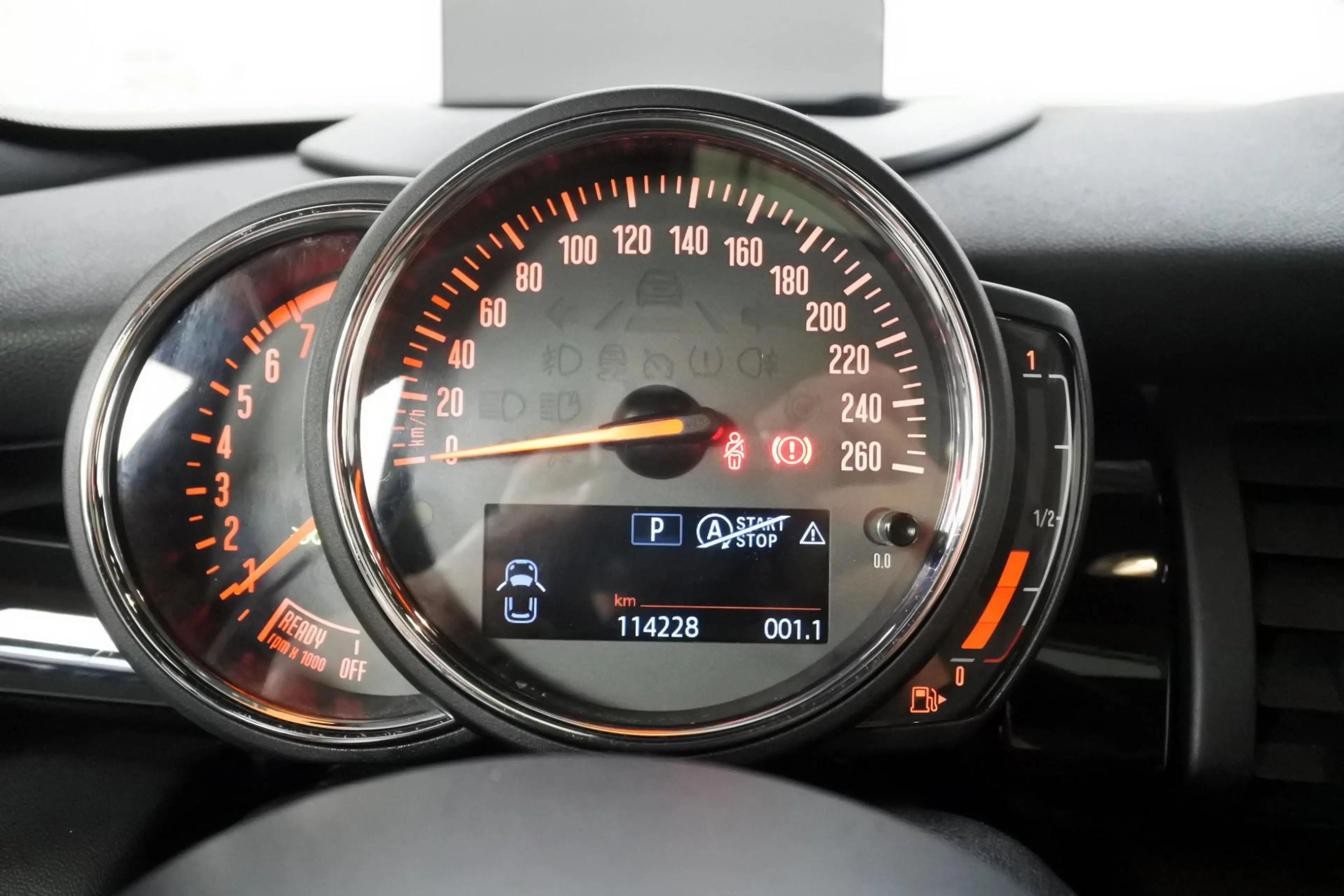 MINI Cooper S 5-Deurs 2.0 60 Years Edition NL auto NAP — photo 3