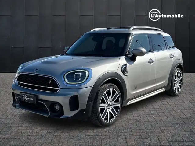 MINI Cooper SD Countryman Mini Countryman 2.0 Cooper SD Yours all4 auto