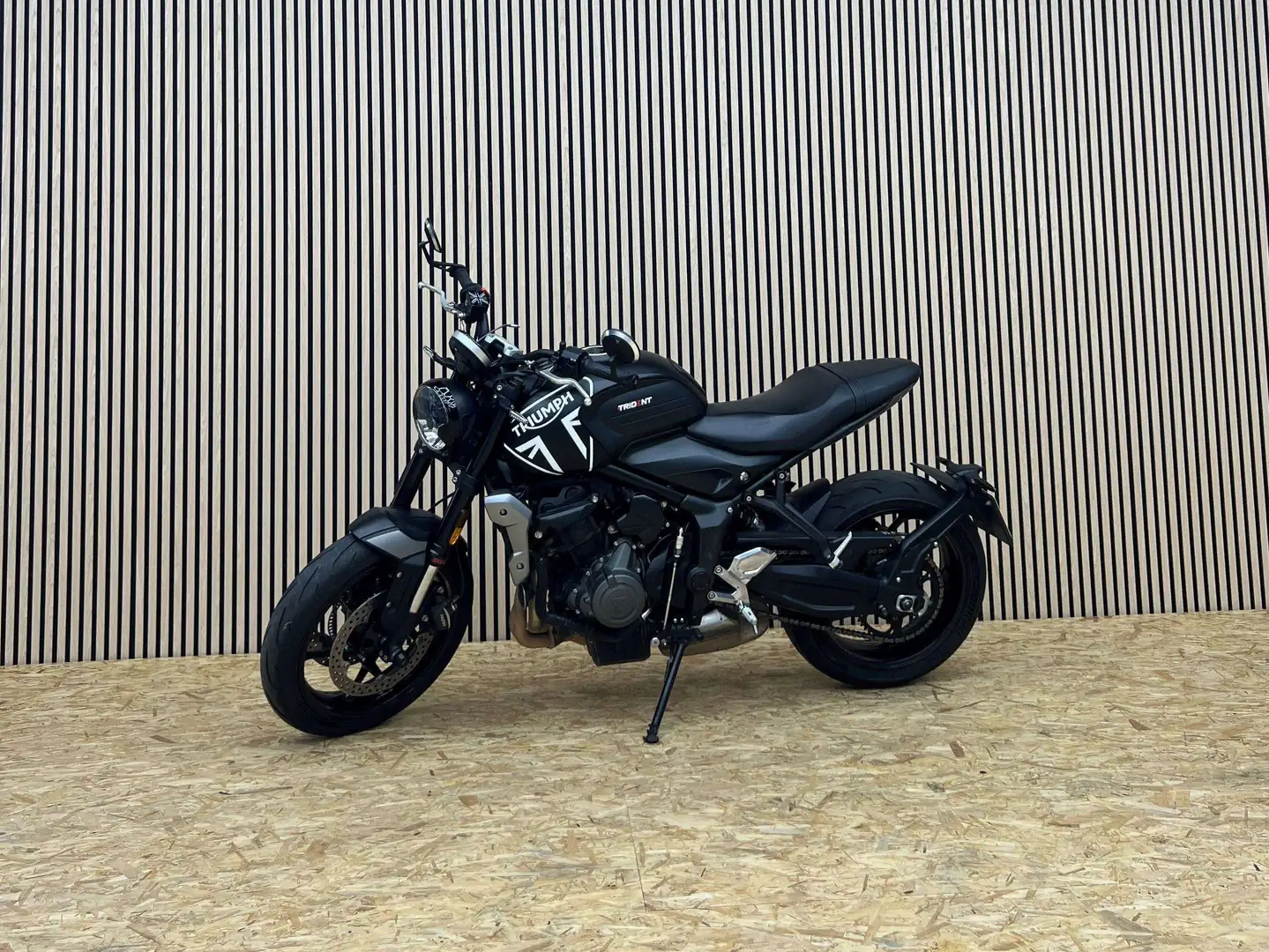 Triumph Trident 660 Noir - 2