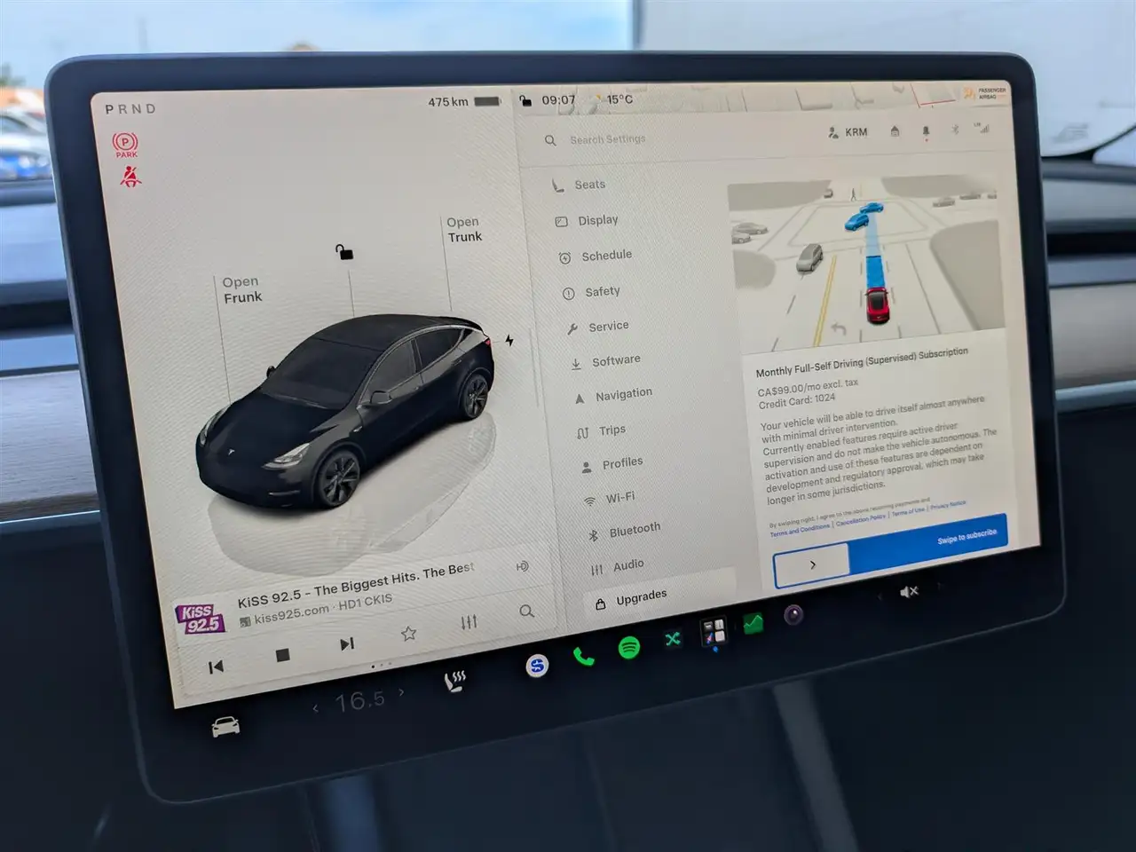 Tesla Model Y fotografie Tesla Model Y