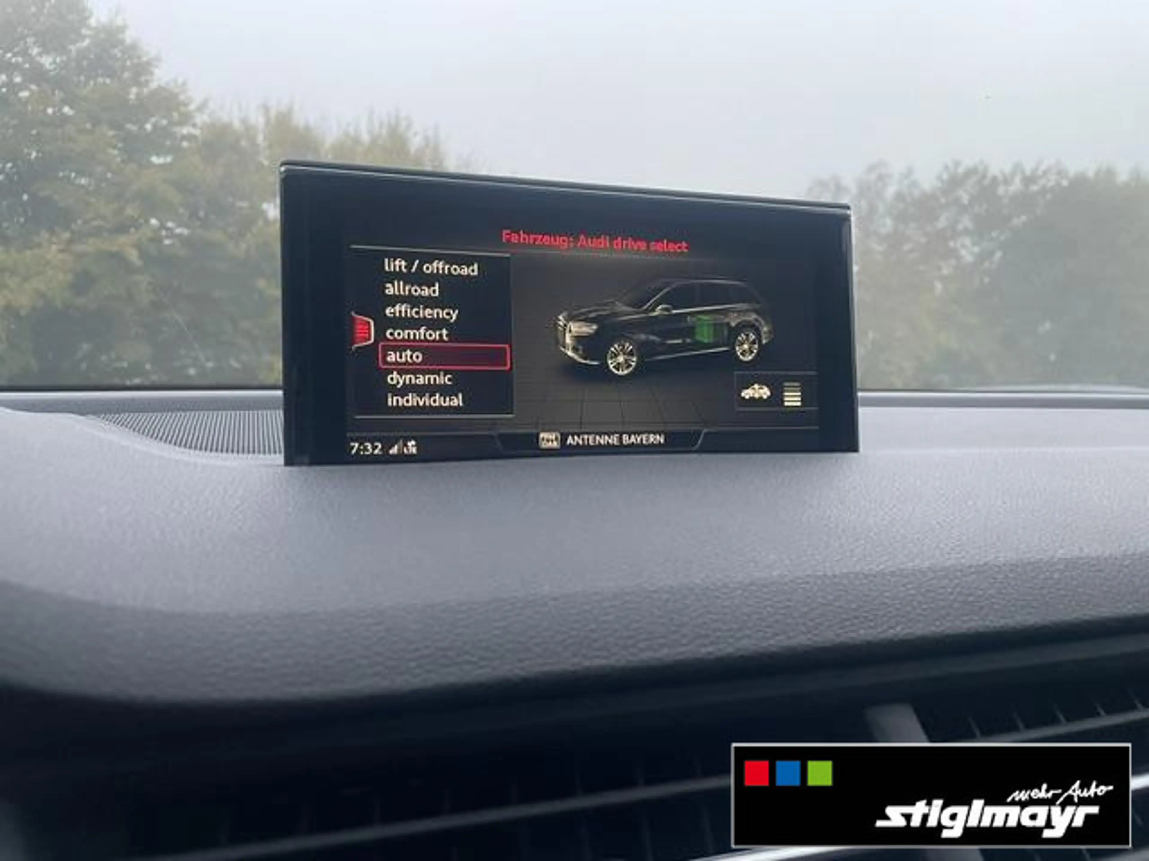 Audi Q7 e-tron 3.0 TDI quattro tiptronic VERKAUF NUR AN GE — photo 13