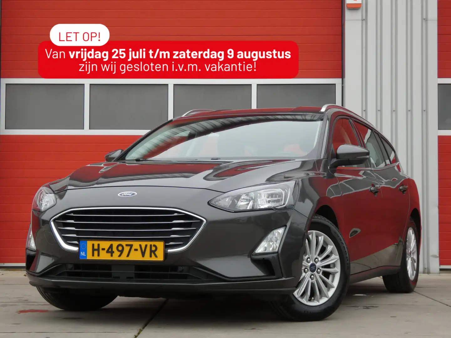 Ford Focus Wagon 1.0 EcoBoost Titanium Business/ zeer mooi! Grijs - 1