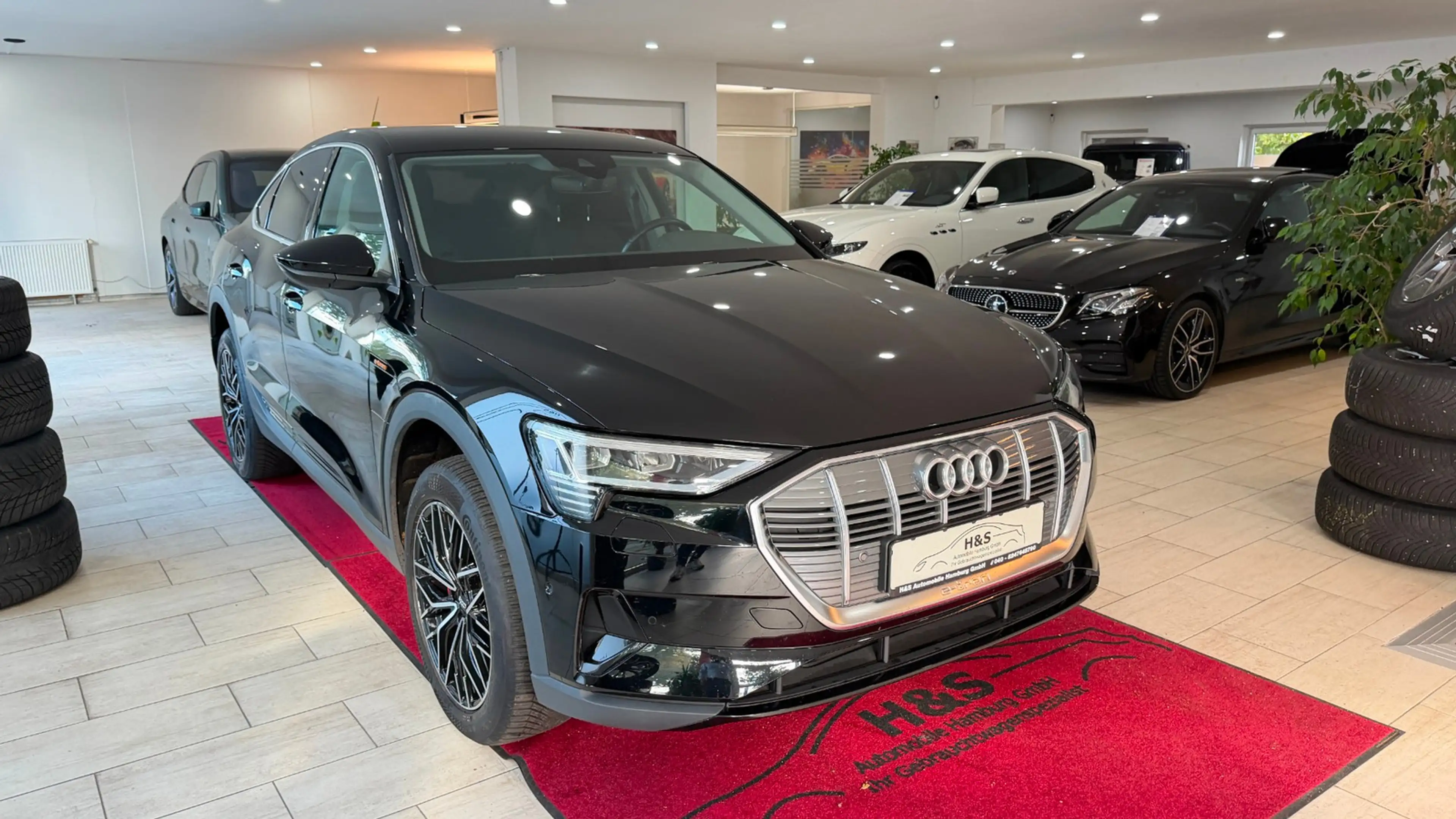 Audi e-tron Sportback 50 quattro — photo 10