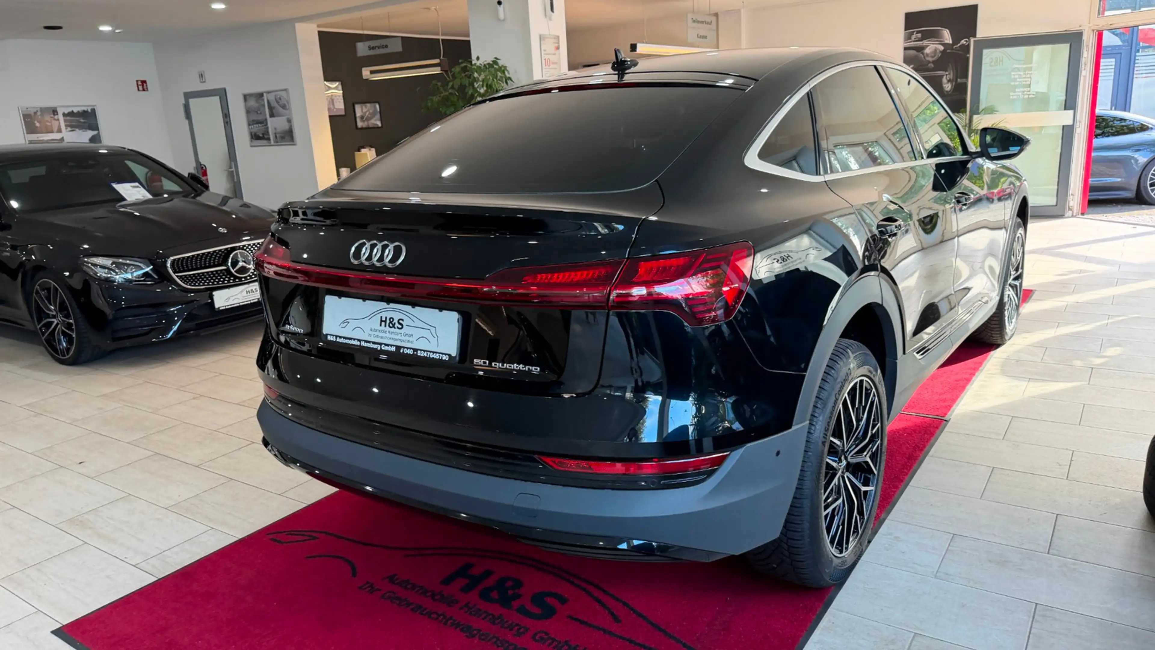Audi e-tron Sportback 50 quattro — photo 9