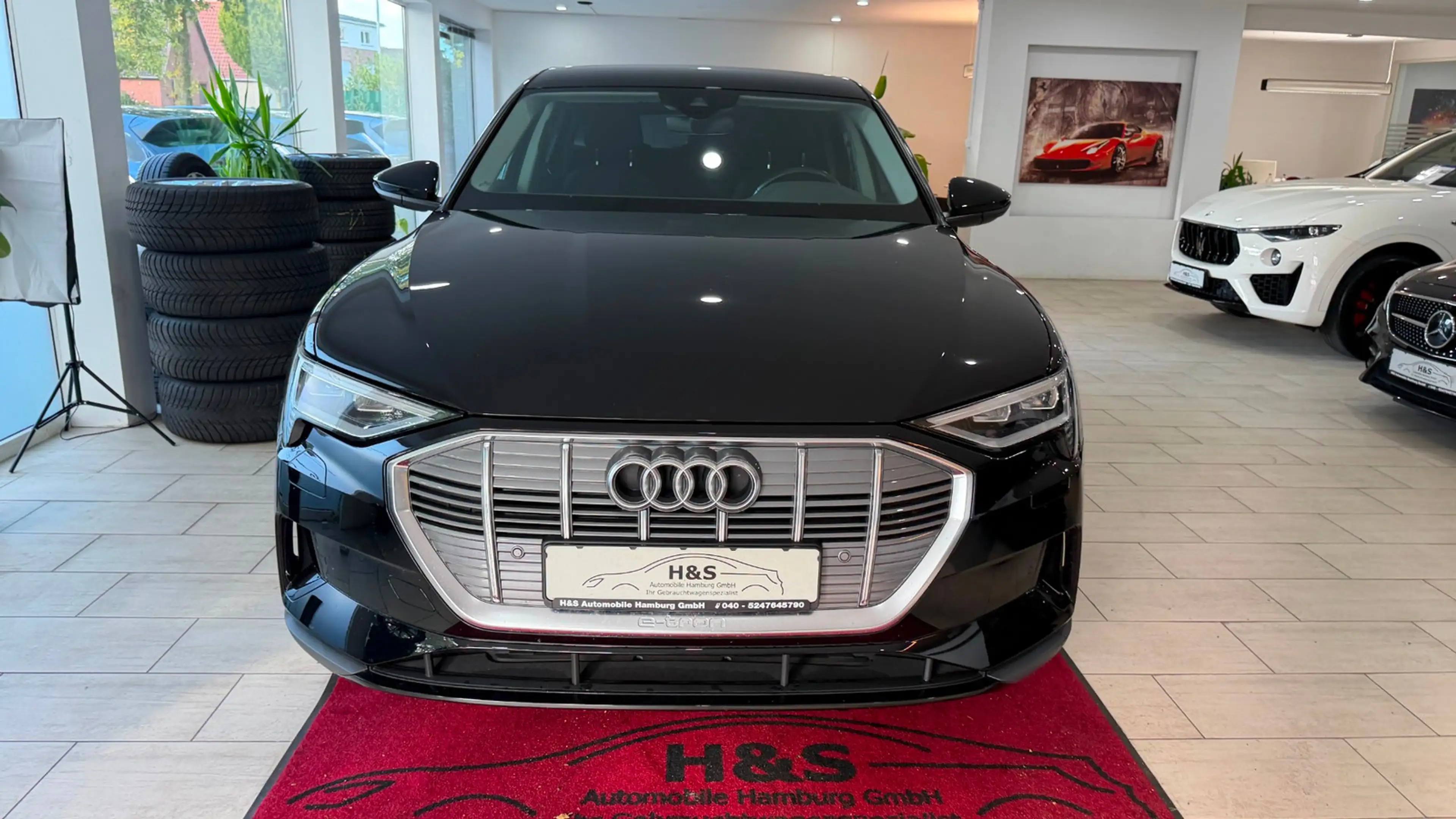 Audi e-tron Sportback 50 quattro — photo 11