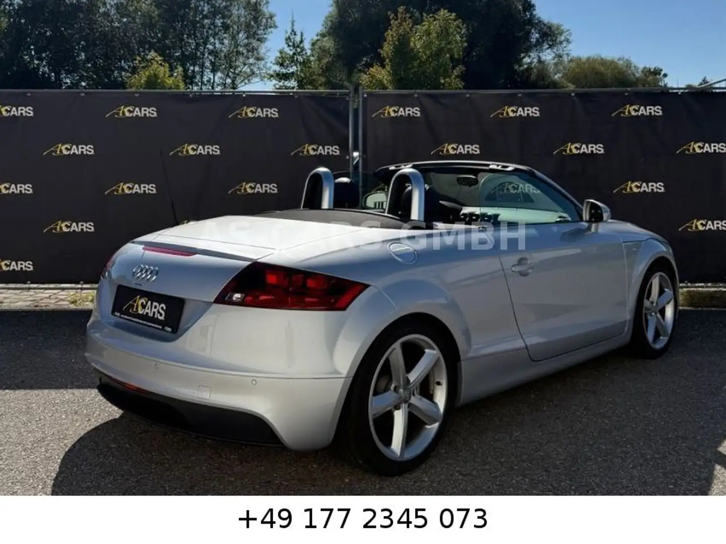 Audi TT Coupe/Roadster 2.0 TDI QUATTRO *S-LINE* Silber - 2