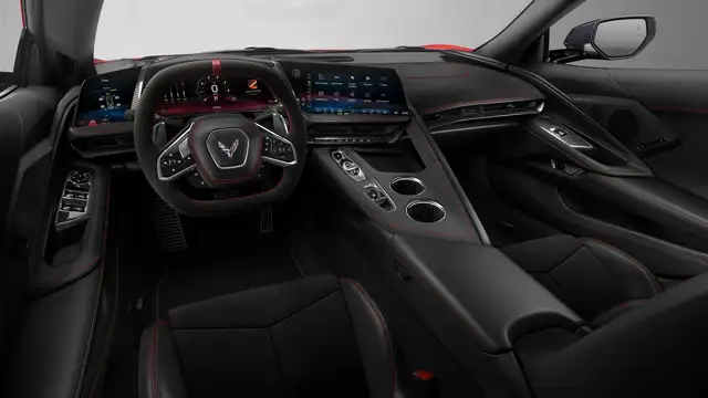 Chevrolet Corvette view 4