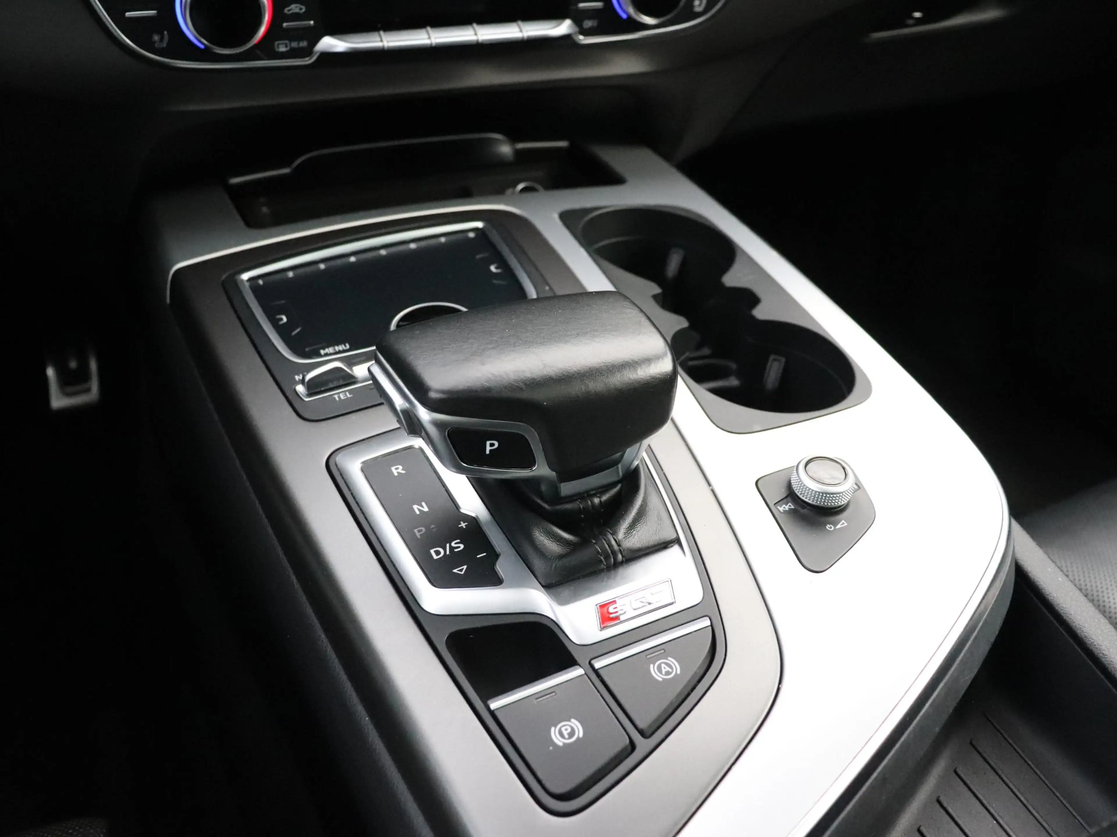 Audi SQ7 4.0 TDI quattro Pro Line + 7p | LEDER| PANO-DAK | — photo 29