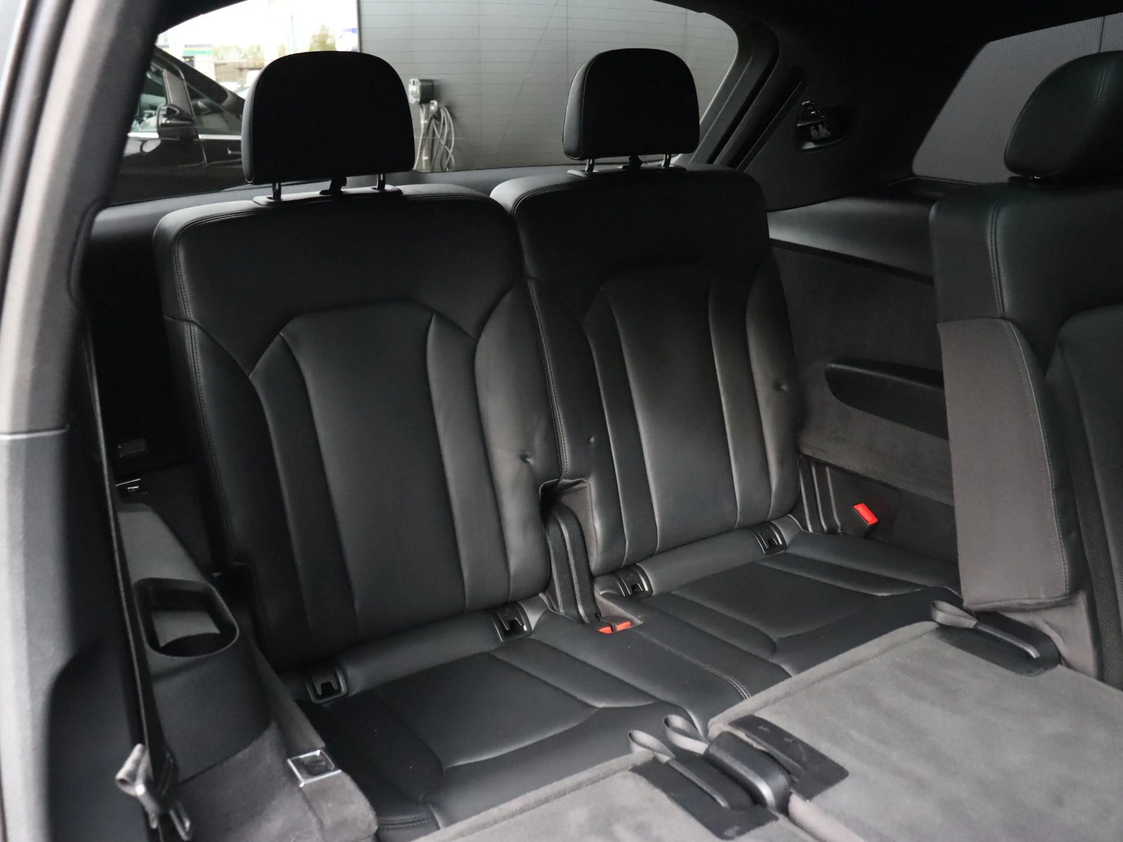 Audi SQ7 4.0 TDI quattro Pro Line + 7p | LEDER| PANO-DAK | — photo 17