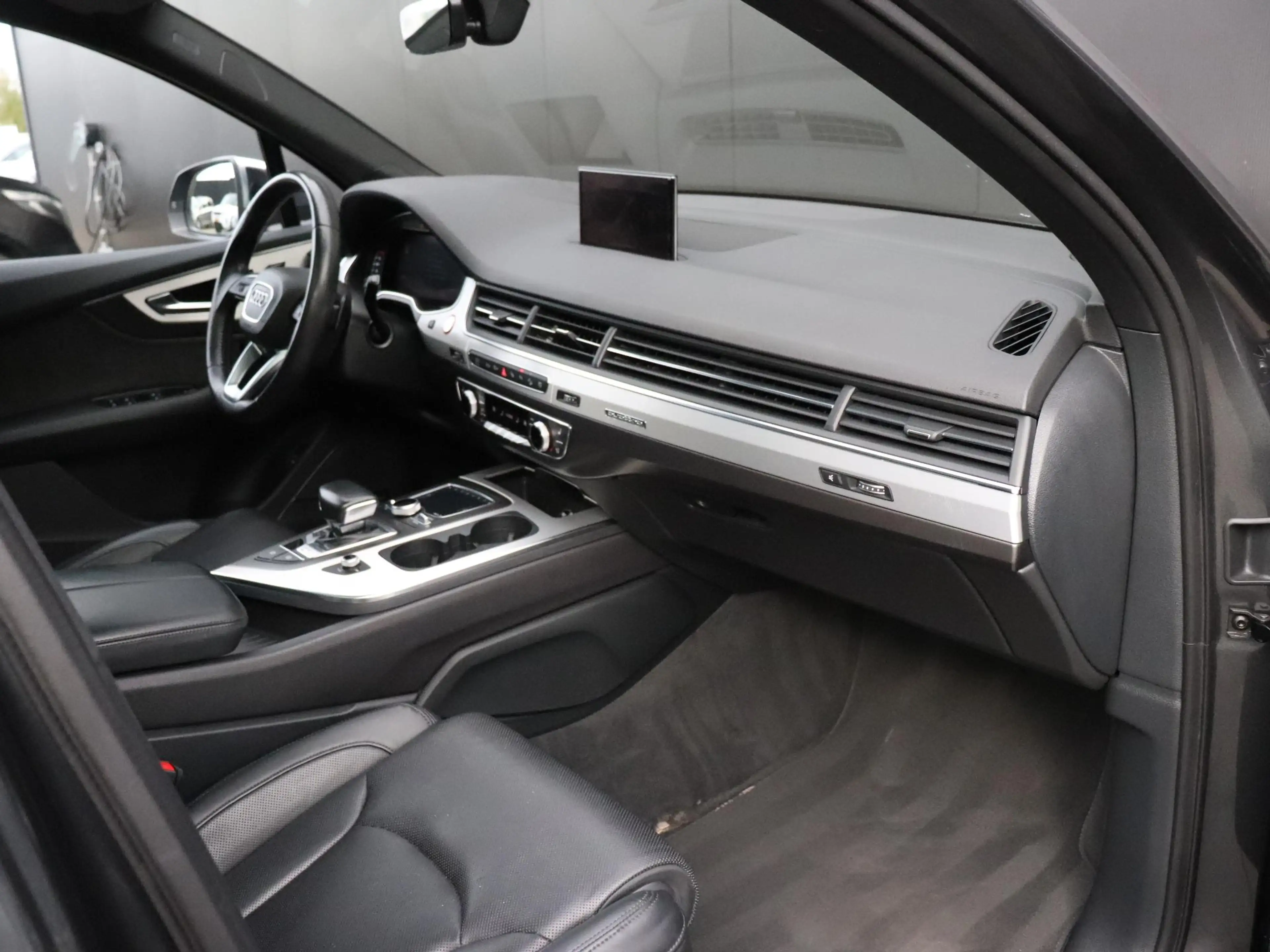 Audi SQ7 4.0 TDI quattro Pro Line + 7p | LEDER| PANO-DAK | — photo 27
