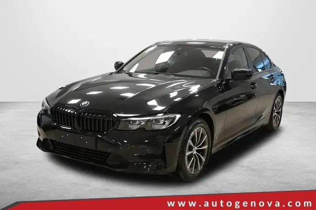 BMW 316 BMW 316D 122CV STEPTRONIC 48V BUSINESS ADVANTAGE (