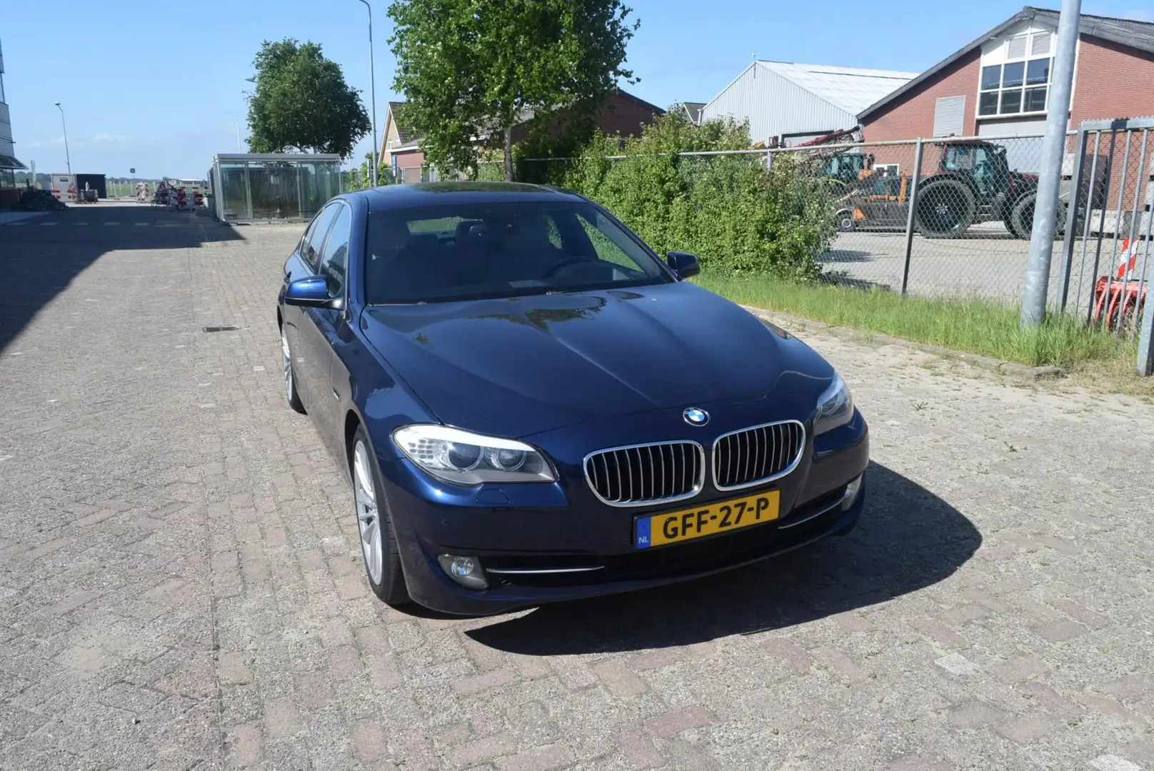 BMW 550 5-serie BMW 550xi High Executive V8 408 PK 4 WIEL Albastru - 2