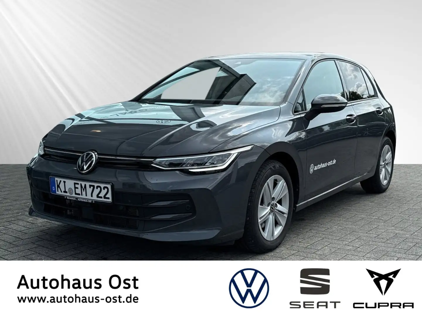 Volkswagen Golf VIII Life 1,5 eTSI DSG Klima Navi Rückfahrkamera Gris - 1